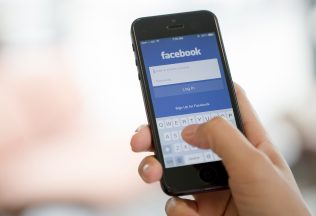 Milovaná aj nenávidená funkcia Facebooku zažíva po rokoch veľký návrat