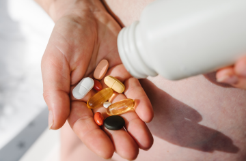 Užívaš vitamíny a doplnky výživy? Ak to preženieš s týmito, hrozia ti zdravotné komplikácie