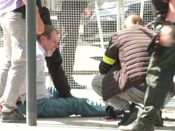 Web TV noviny priniesol správu o tom, že útočník, ktorý na premiéra niekoľkokrát vystrelil, bol umiestnený vo väzenskej nemocnici v Trenčíne.