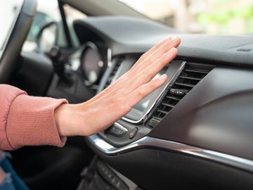 Toto je najčastejšia chyba vodičov pri používaní klimatizácie: Robíš ju aj ty?