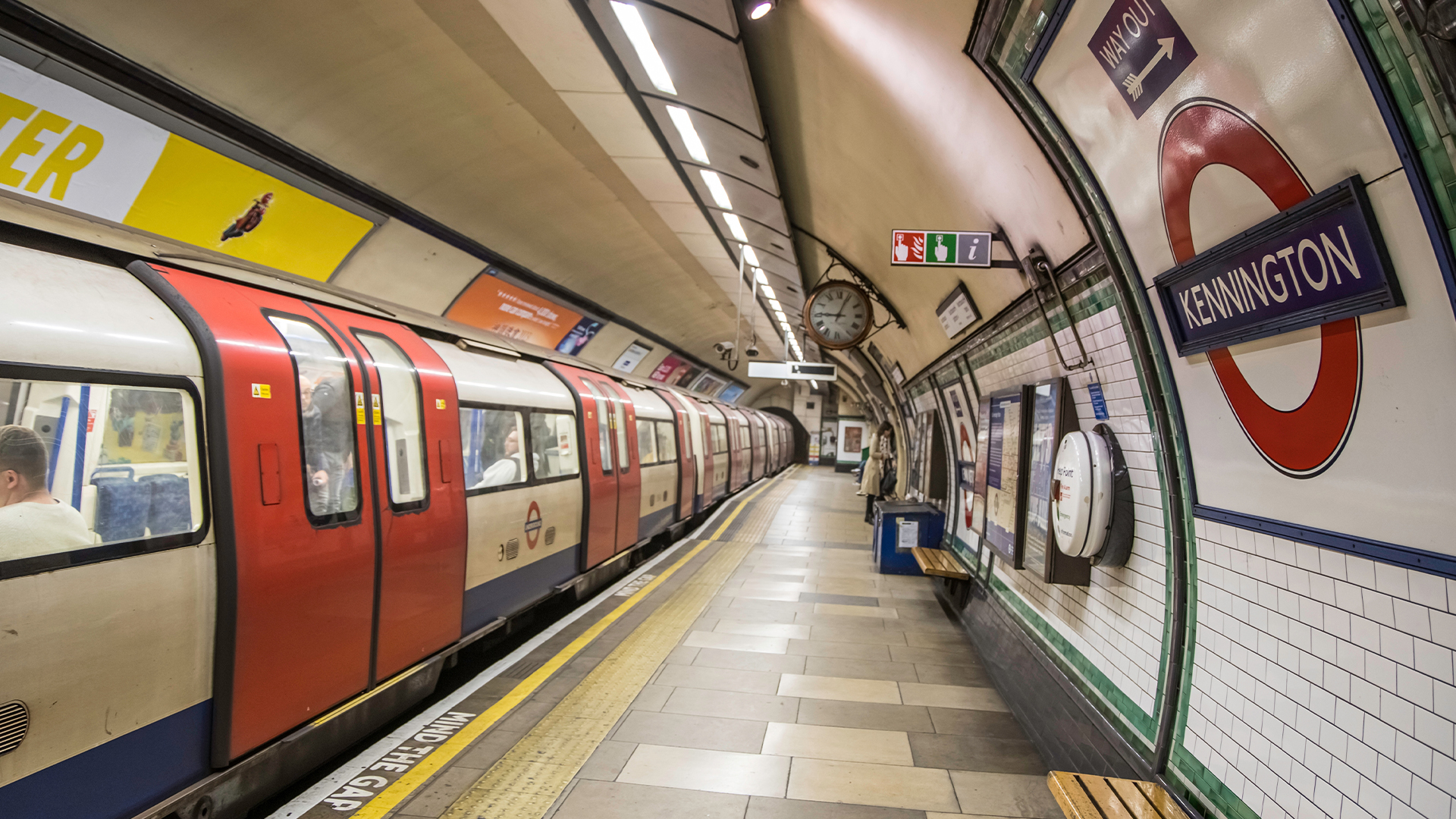 Mohol si ísť metrom na poslednú verejnú popravu v Londýne? Je neuveriteľné, že tieto historické udalosti sa stali súčasne