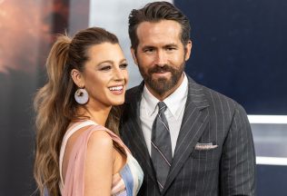 Do kín prichádza romantika Končí sa to nami s Blake Lively. Nalaď sa na ňu vtipnými príspevkami, ktoré herečka zdieľala s manželom Ryanom Reynoldsom