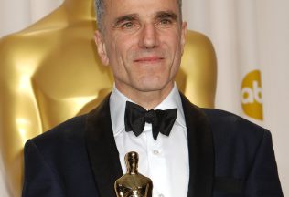 Oscarový Daniel Day-Lewis sa po siedmich rokoch vracia k herectvu. V akom filme si zahrá?