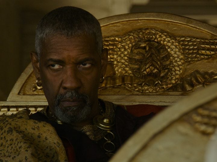 Z druhého Gladiátora vystrihli scénu, v ktorej sa Denzel Washington bozkáva s mužom. Podľa herca sa zľakli